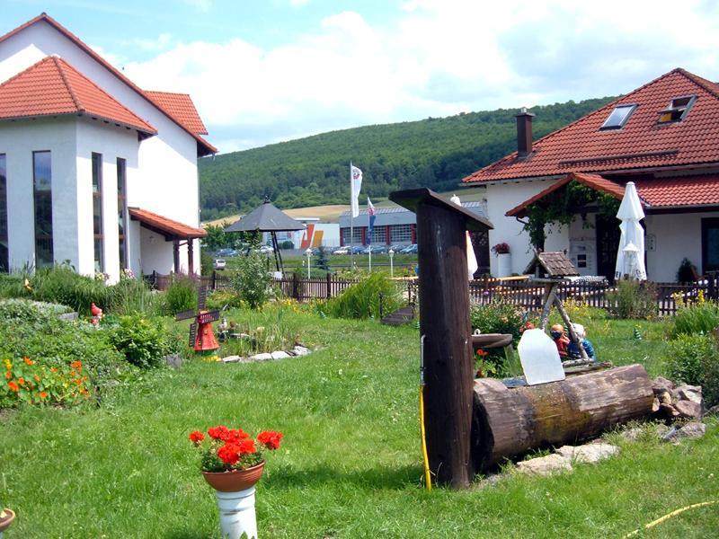 Hotel Fasold Sulzfeld  Екстер'єр фото